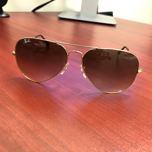 NEW AUTHETIC RAY-BAN RB3205 Aviator Sunglassess